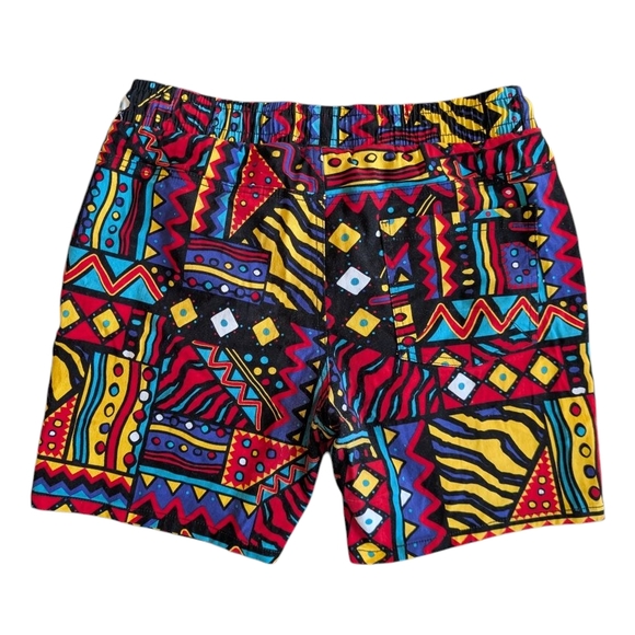 Snap Multicolor Geometric Patterned Shorts - Picture 2 of 3